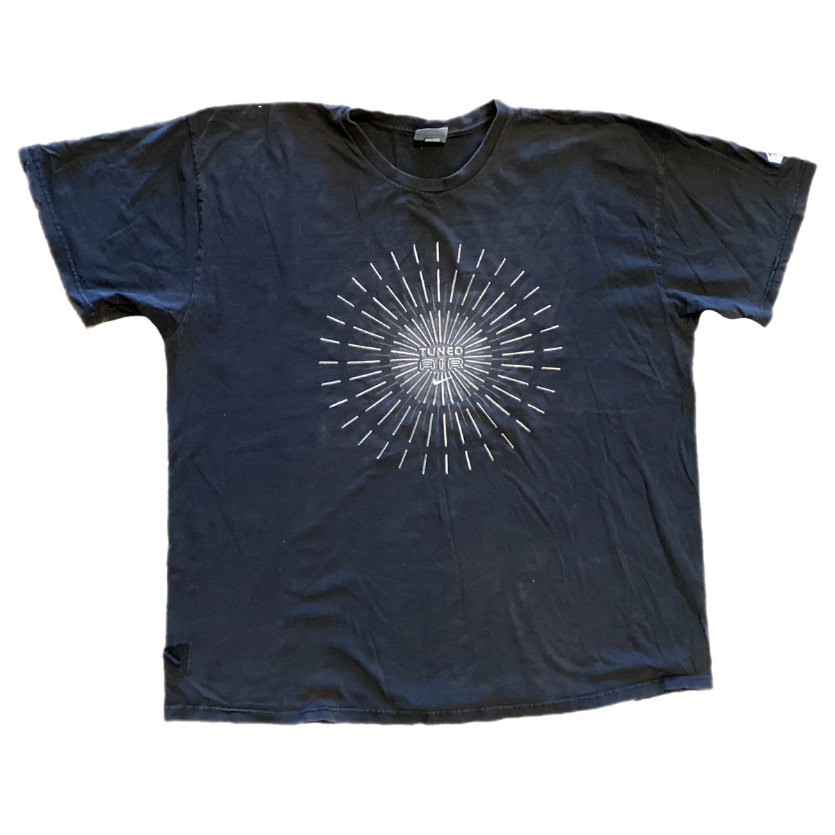 Vintage Nike Y2K "Tuned Air" T-Shirt