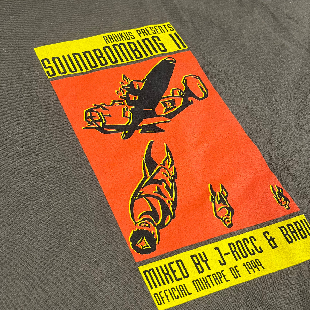 Vintage Rawkus Records Presents "Soundbombing II" 1999 Promotional T-S ...