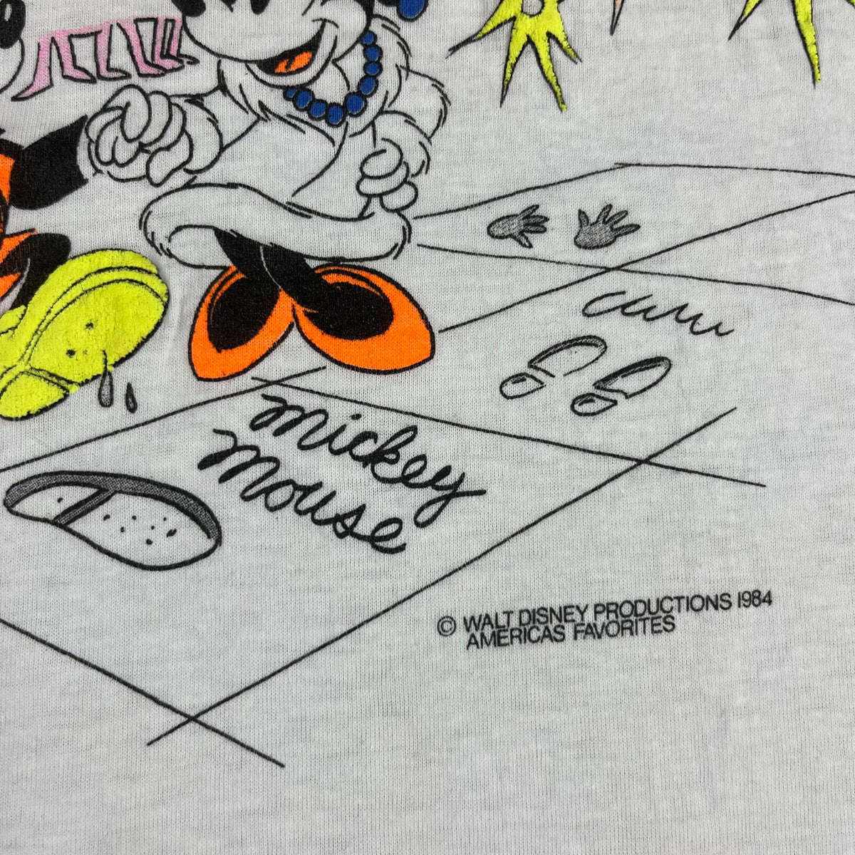 Vintage Mickey Mouse &quot;Mickey Goes Hollywood&quot; Walt Disney Puffy Ink T-Shirt