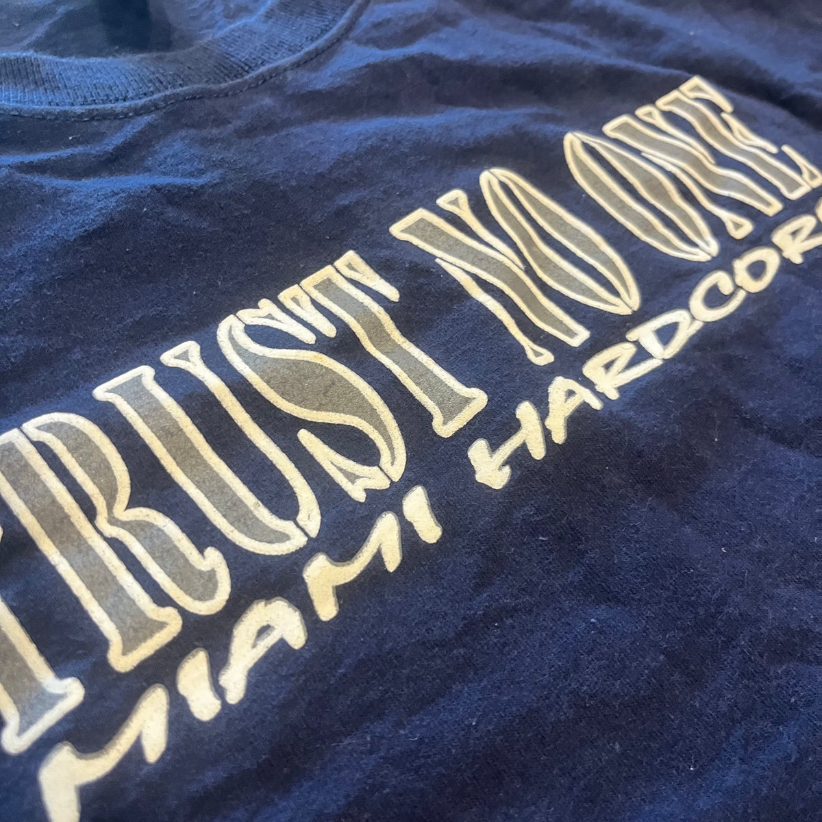 Vintage Trust No One &quot;Miami Hardcore&quot; T-Shirt