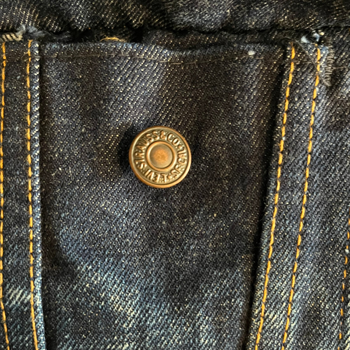 Vintage Levi's '60s "Big E" 70505-0217 Denim Trucker Jacket Made in USA