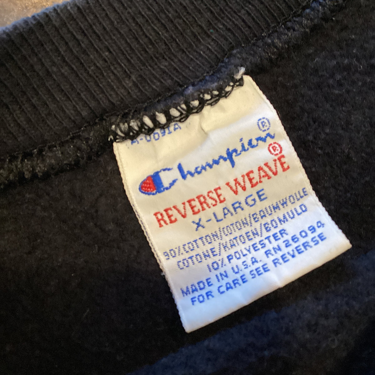 Vintage Champion "Reverse Weave" Black Crewneck - jointcustodydc