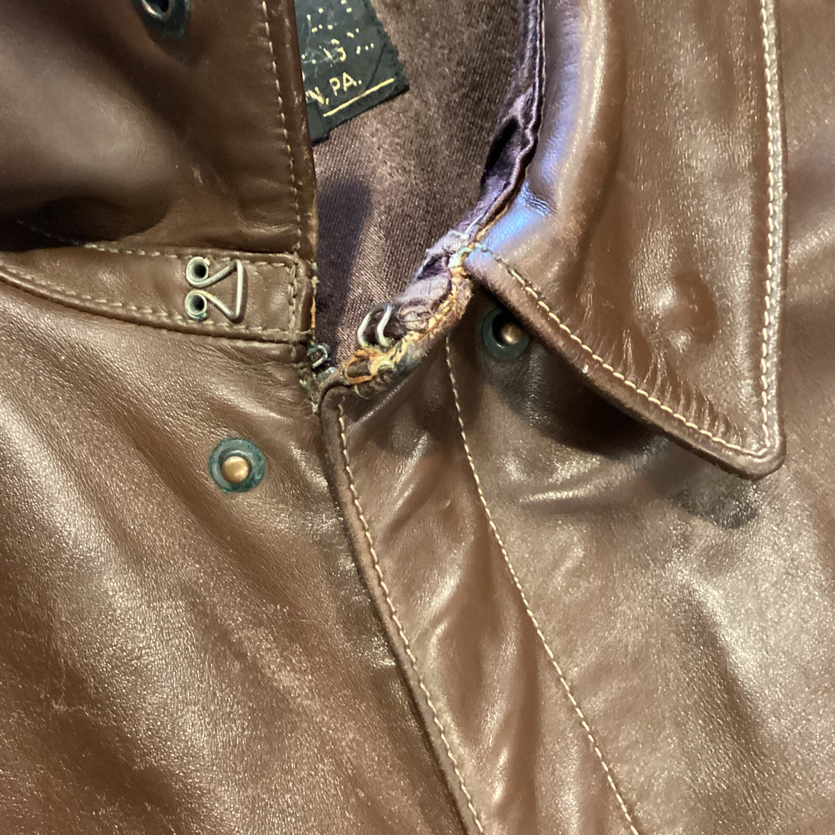 Vintage Rough Wear Clothing Co 