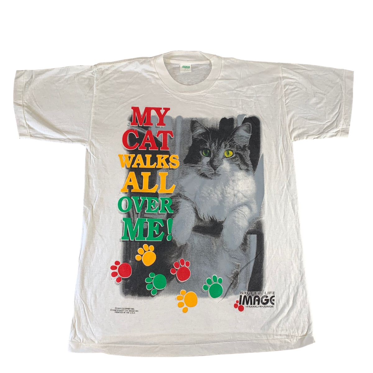Vintage Cat &quot;Walks All Over Me!&quot; T-Shirt - jointcustodydc