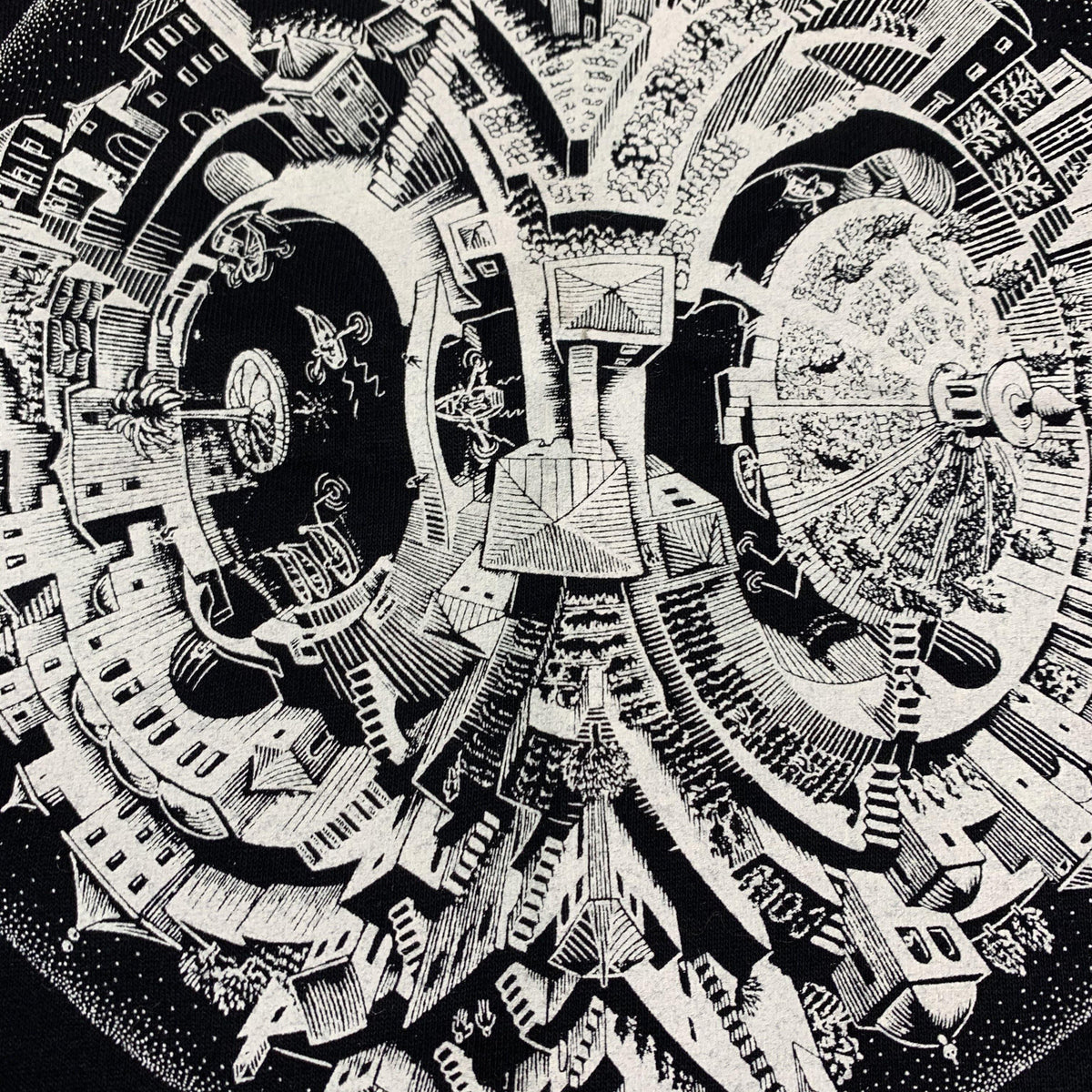 Vintage M.C. Escher &quot;1991&quot; T-Shirt - jointcustodydc