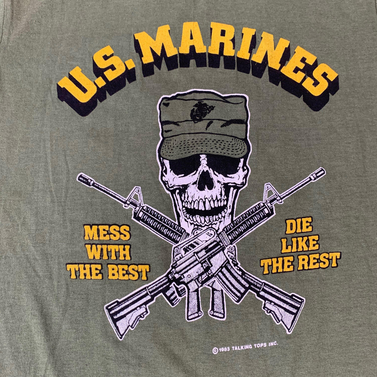 Vintage U.S. Marines &quot;Mess With The Best&quot; T-Shirt - jointcustodydc