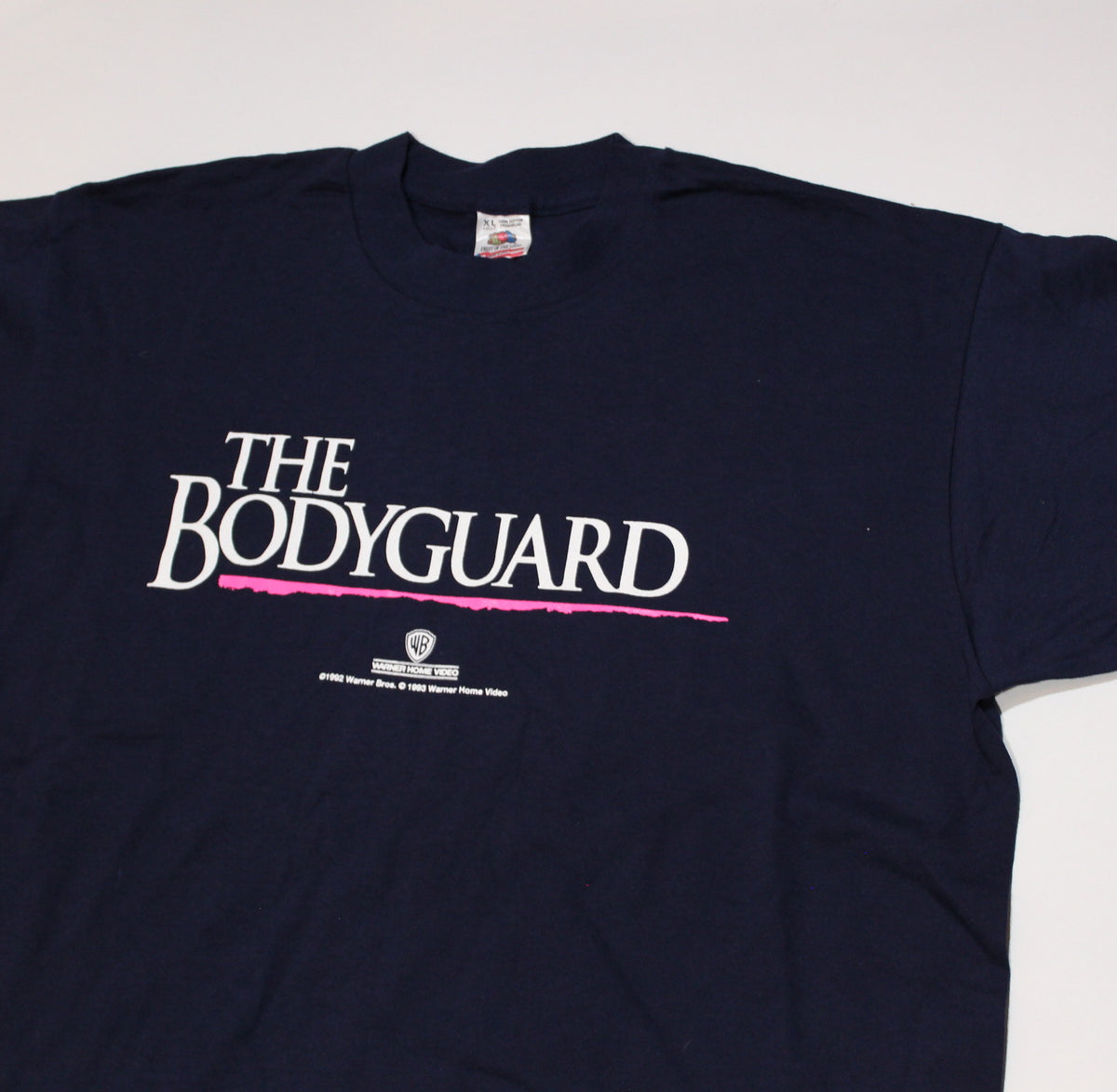 Vintage Warner Bros &quot;The Bodyguard&quot; T-Shirt - jointcustodydc