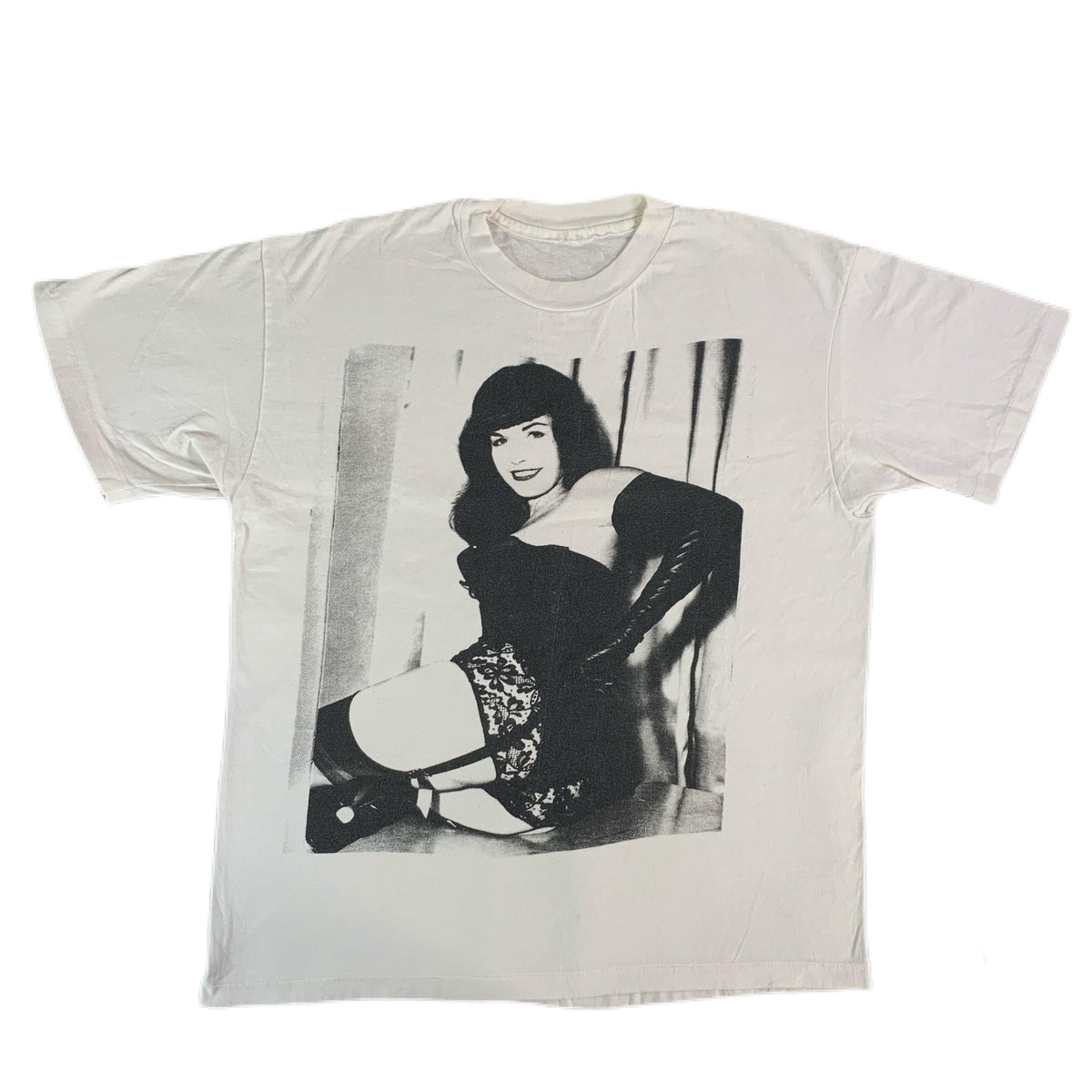 Vintage Bettie Page &quot;Pin-up&quot; T-Shirt - jointcustodydc