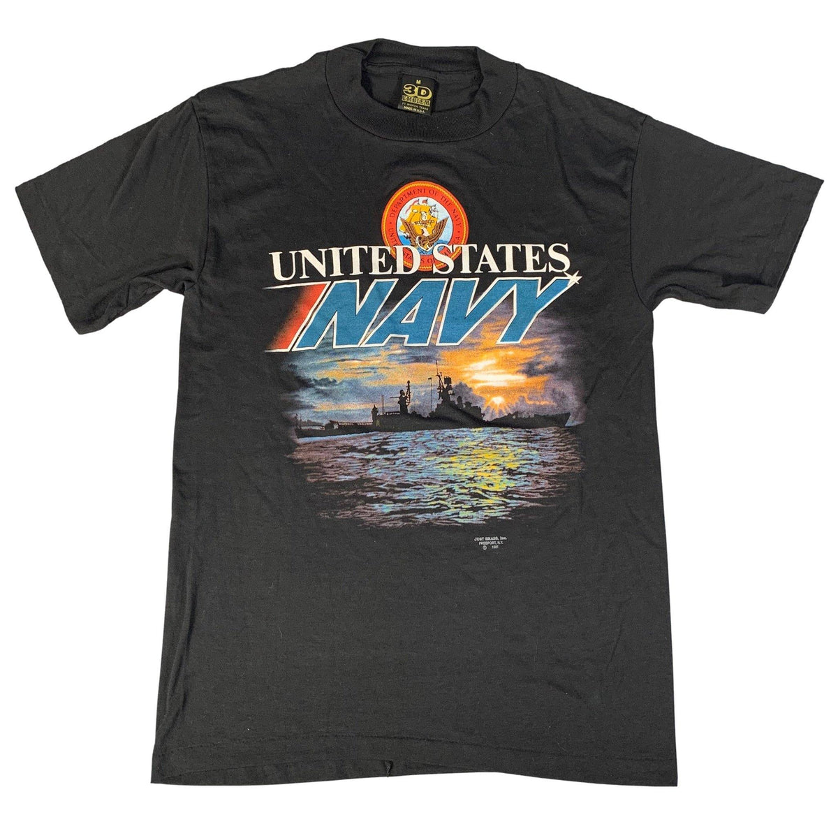 Vintage 3D Emblem &quot;United States Navy&quot; T-Shirt - jointcustodydc