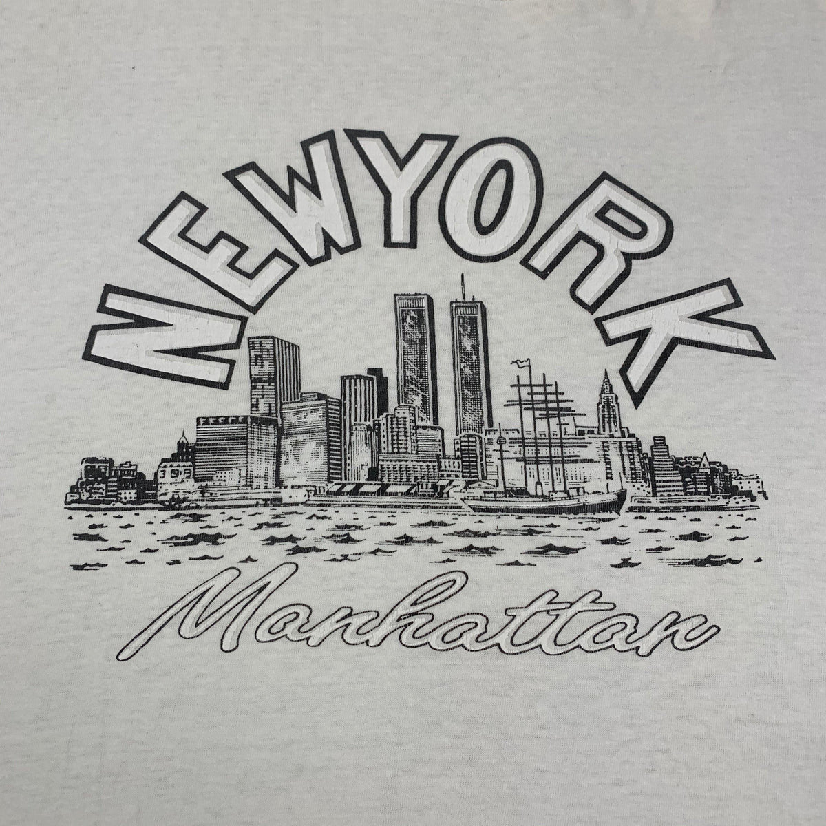 Vintage New York City &quot;Manhattan&quot; T-Shirt - jointcustodydc