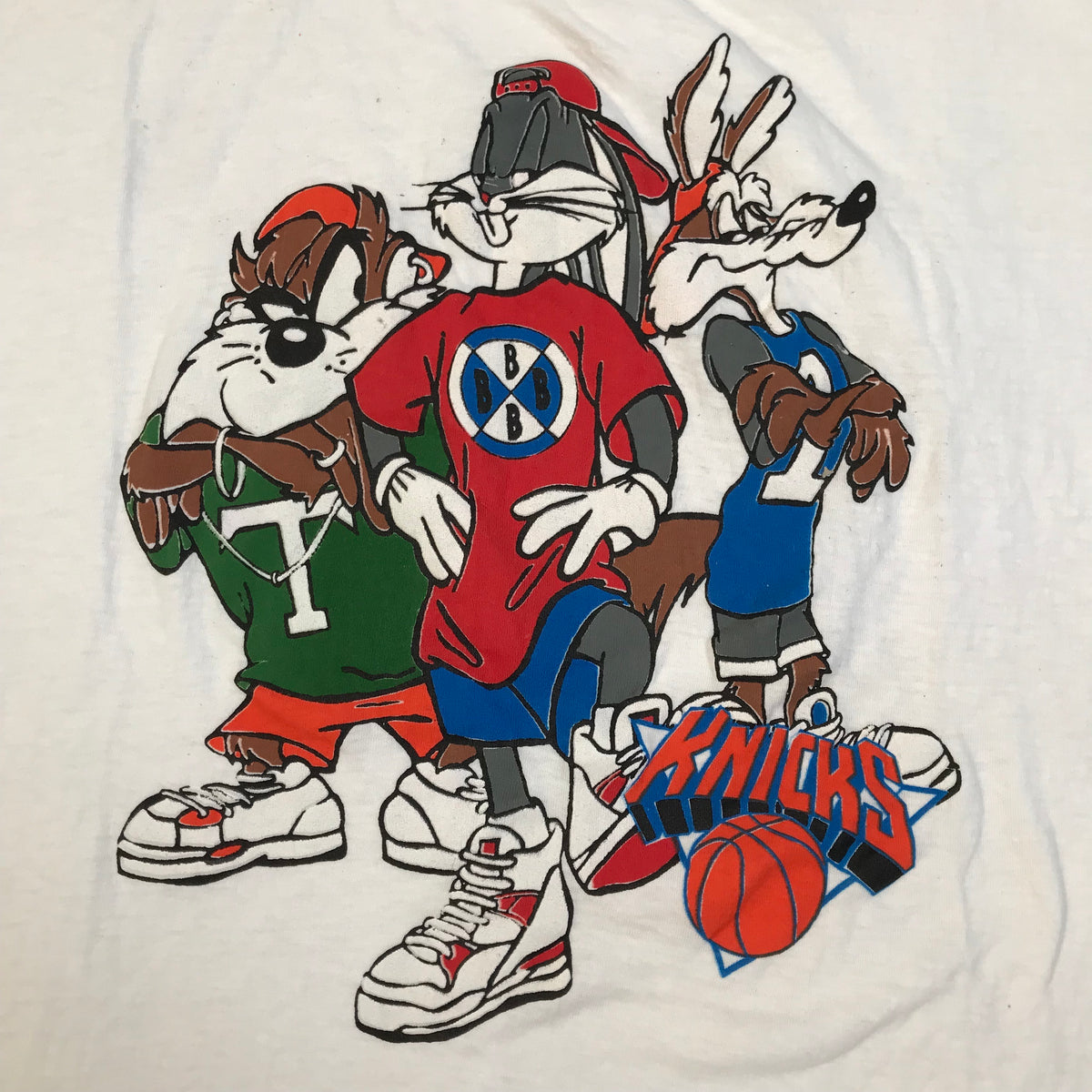 Vintage New York Knicks &quot;Looney Tunes&quot; T-Shirt - jointcustodydc