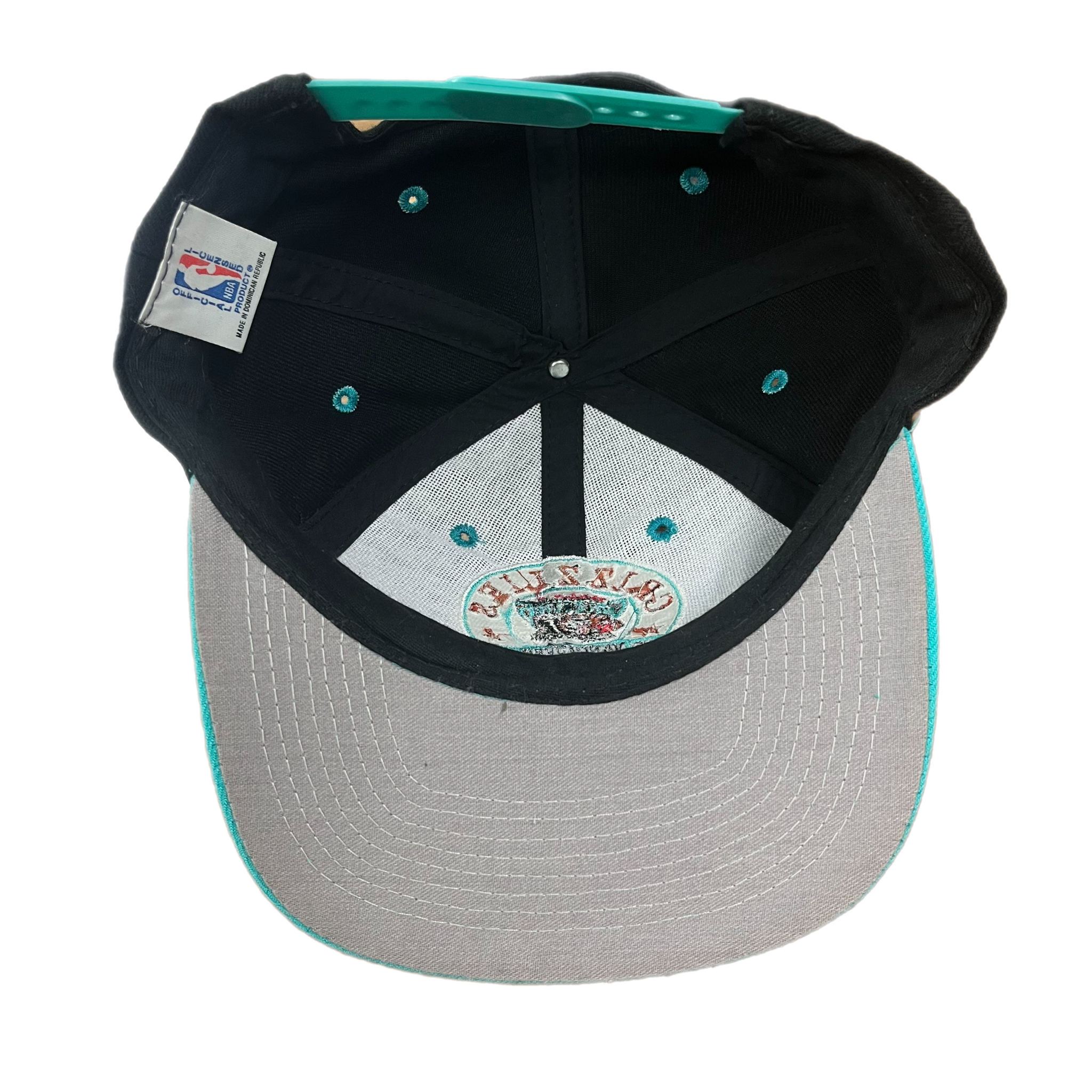 Vintage New Era Vancouver Grizzlies Fitted Hat