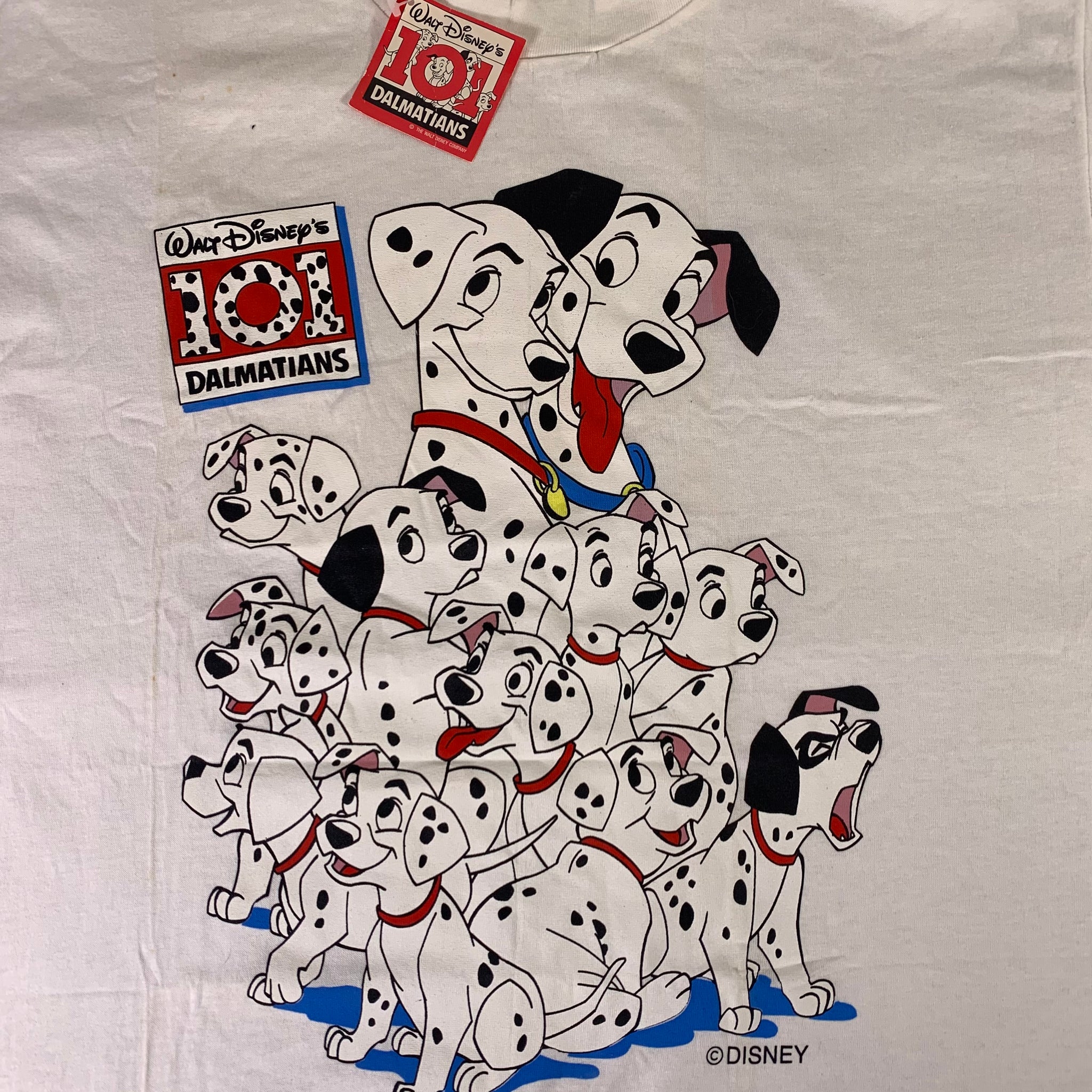 Rare Vintage Walt Disney’s 101 Dalmatians Sitting Leash T Shirt 90s Film  White