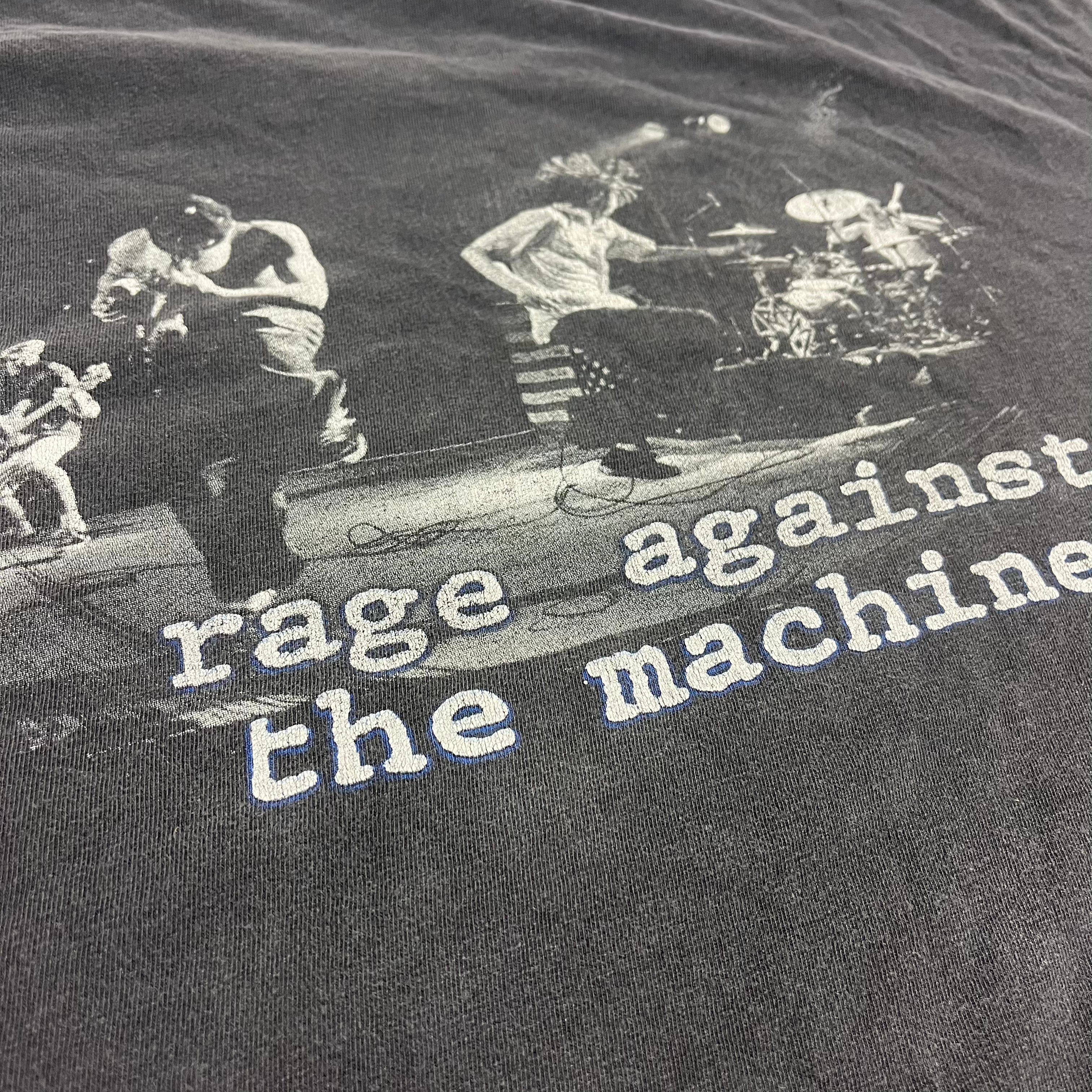 Tee shirt rage discount against the machine