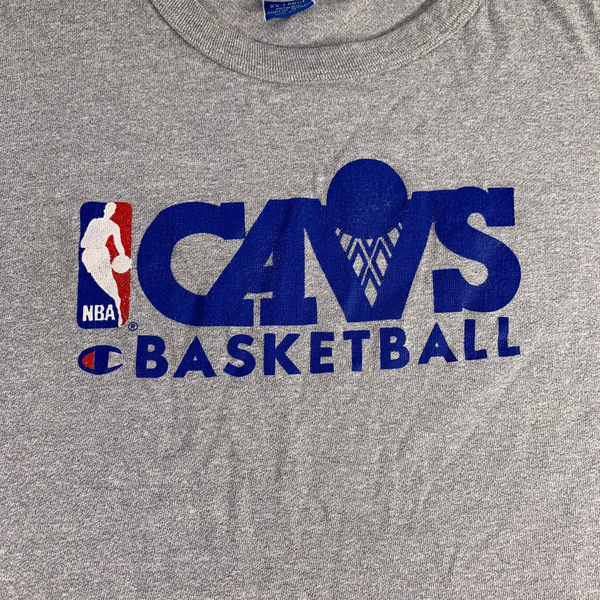 Vintage Cleveland Cavs &quot;Champion&quot; T-Shirt