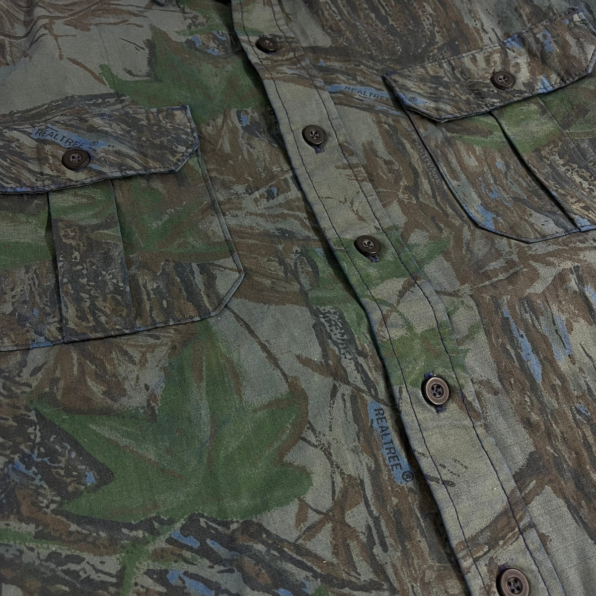 Vintage Walls &quot;Real Tree&quot; Camouflage Hunting Shirt