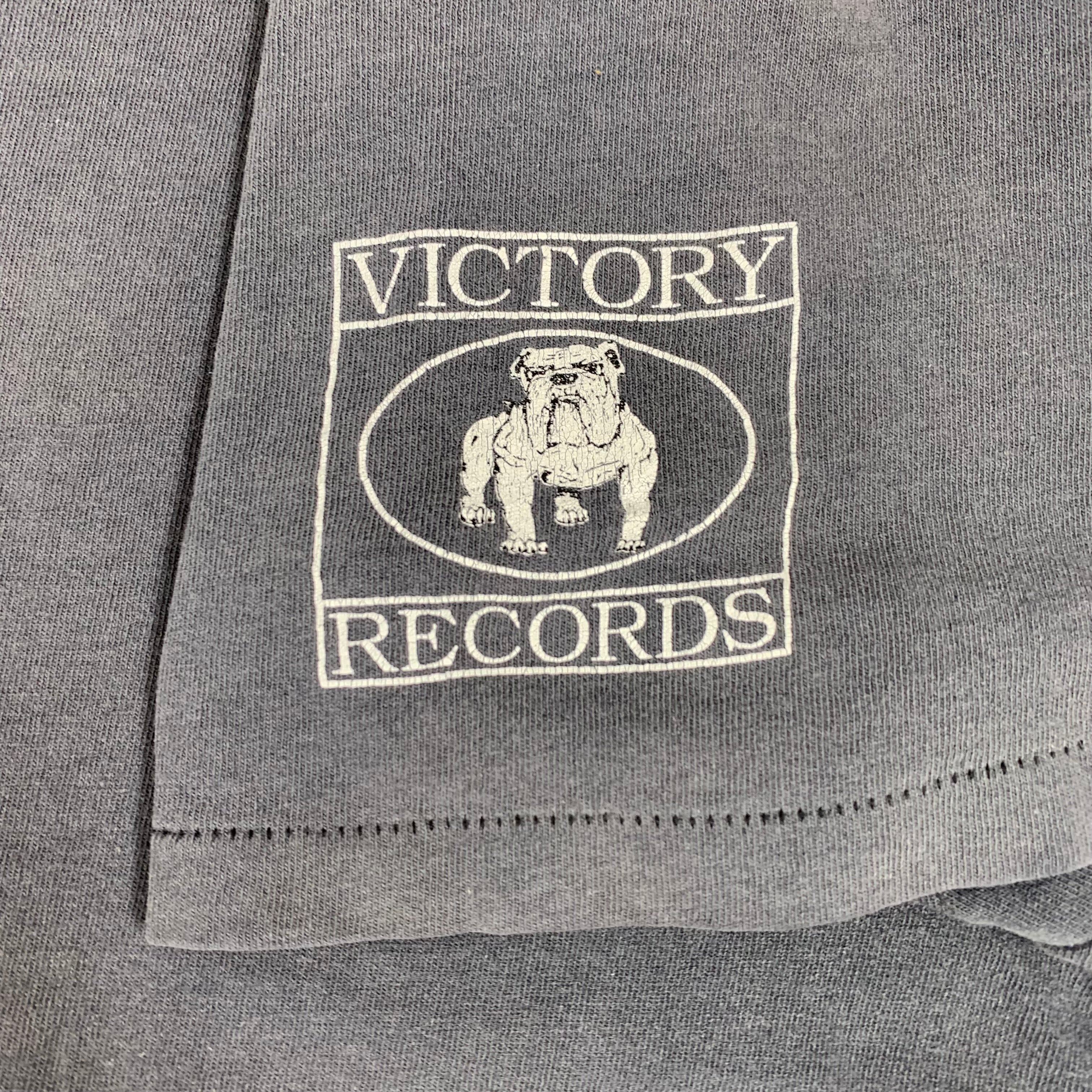 セール開催中！】 ビンテージ Thumb Tシャツ Victory Records 廃盤